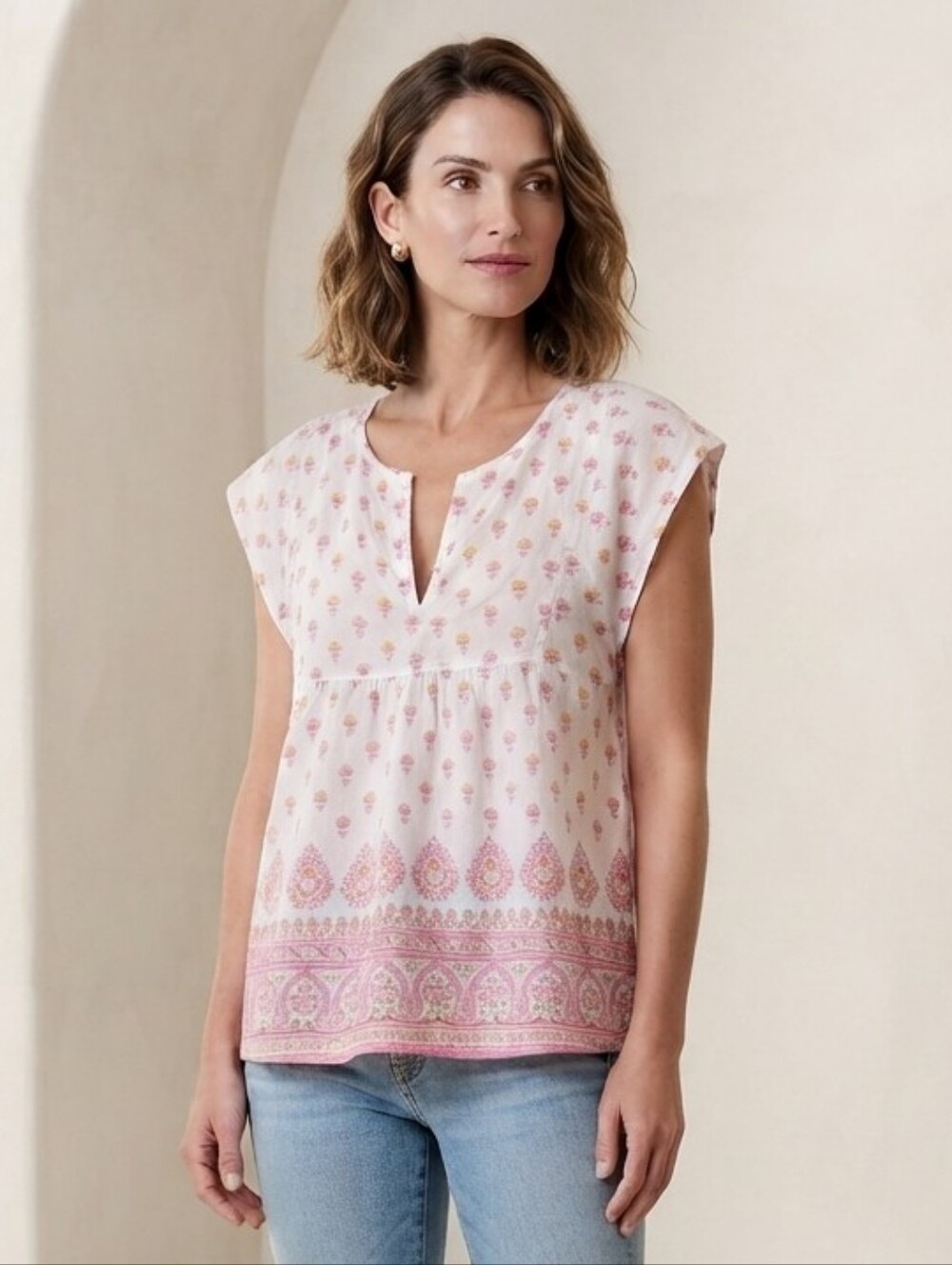 GAP Pink and White Patterned Women's Top Size XS